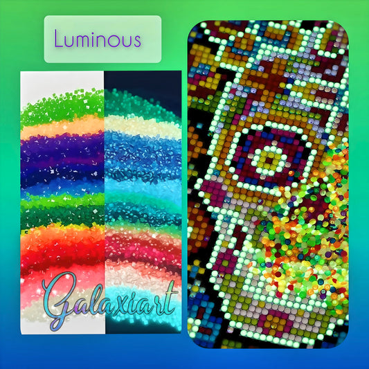 963 Priya plumes et bijoux sous un ciel étoilé